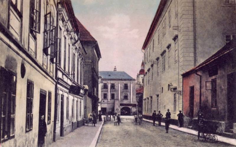 Jiráskova ul_1900