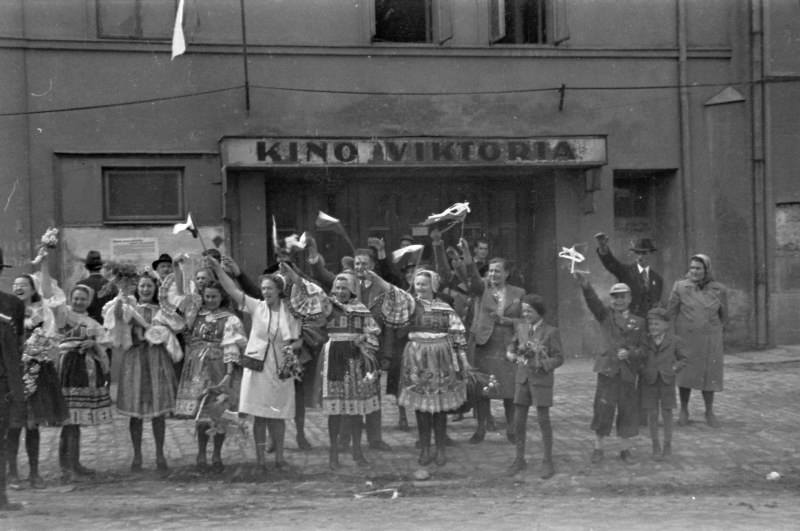 Kino Viktoria (Svět)_1945