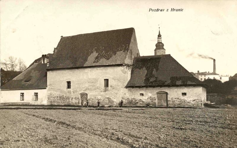 Školní nám_1900